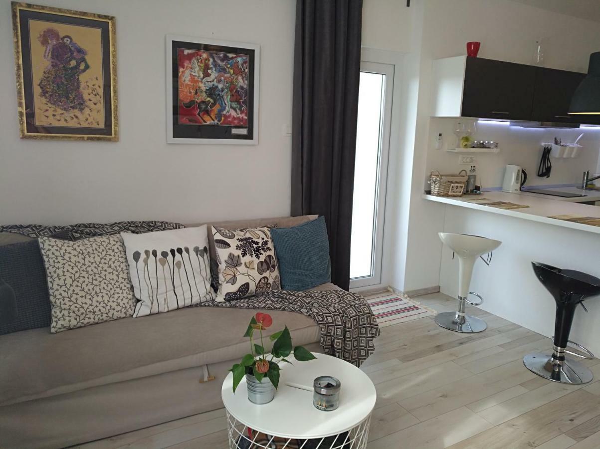 זאגרב New Studio Apartment Sun With Free Parking מראה חיצוני תמונה